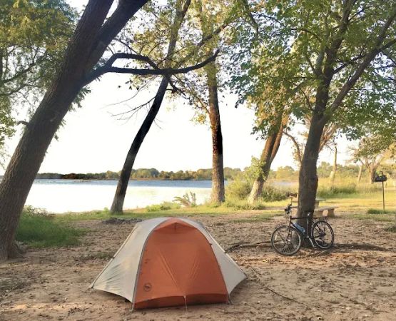 Cove Road Campground at Fort Cobb State Park