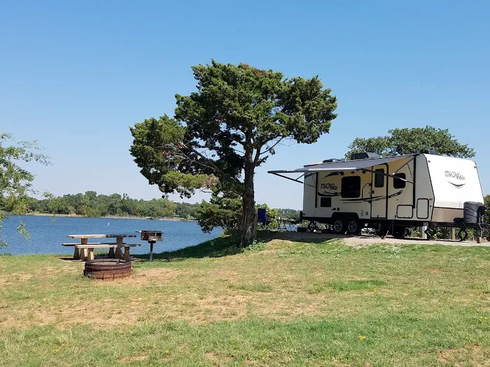 Sunset Cove Campground at Fort Cobb State Park 2