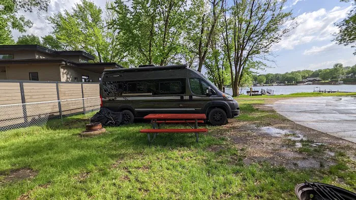 Minnewashta Campground 8