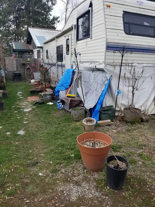Calispel Creek RV Court 0