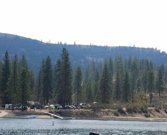 Jones Bay Campground