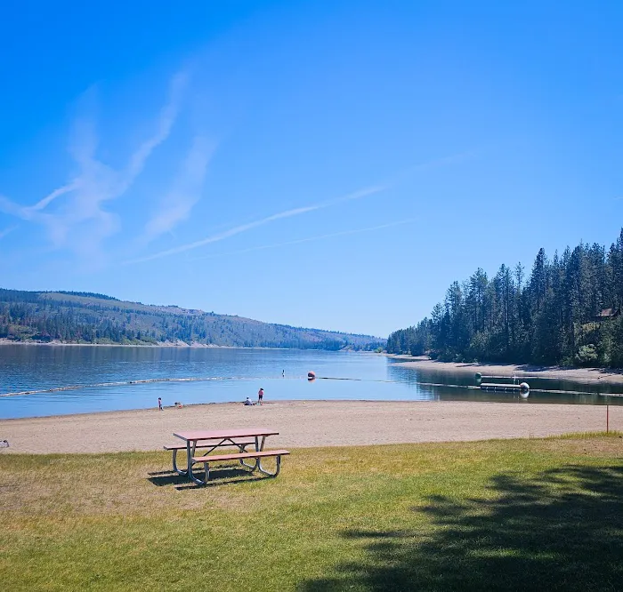 Porcupine Bay campground 1