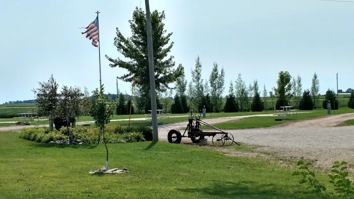 Three Fingers Campground 9