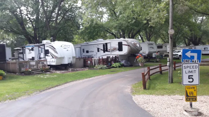 Twin Oaks Campgrounds 6