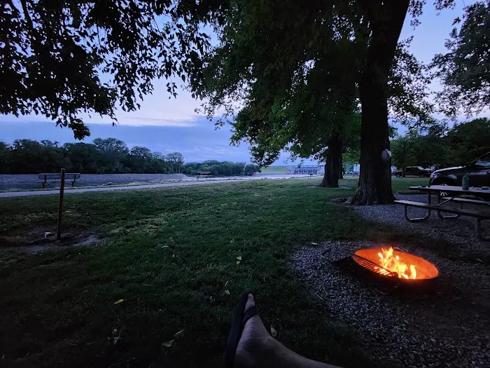Howell Station Campground - Lake Red Rock 4