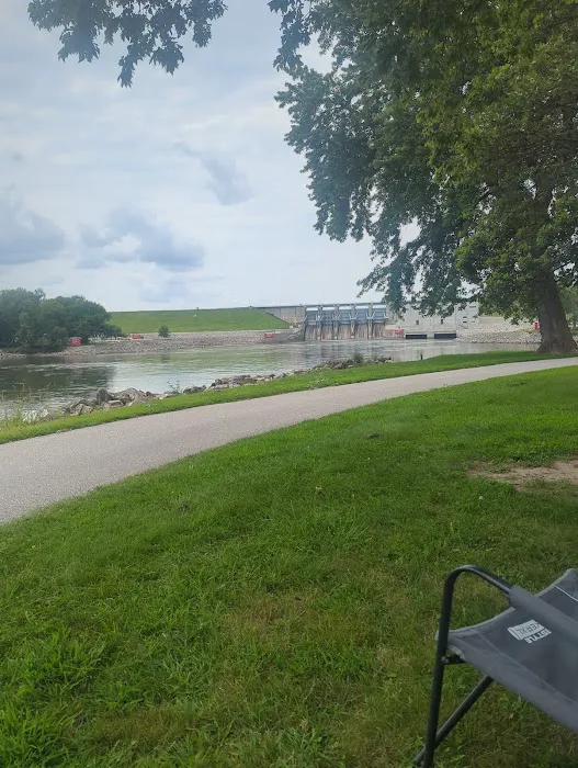 Howell Station Campground - Lake Red Rock 7