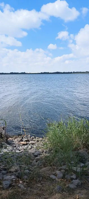 Flagpole Campground at Fort Cobb State Park 3