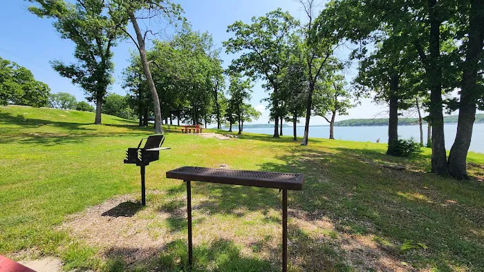 Hawthorn Bluff Campground & Fishing Area 3