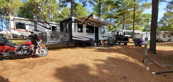 CMA - Iron Mountain Camp & Cabins 0