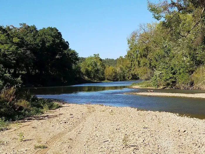 Illinois River Yacht Club and Campground 0