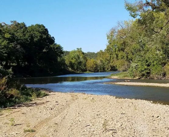 Illinois River Yacht Club and Campground
