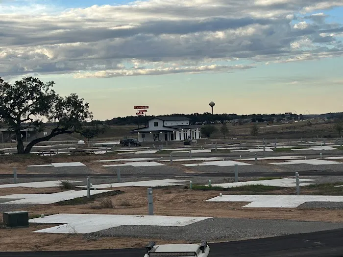 Centennial Creekside RV Park 4