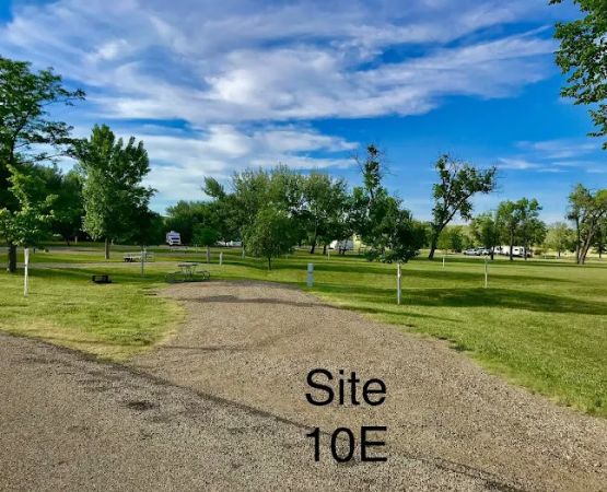 Farm Island State Recreation Area Campground