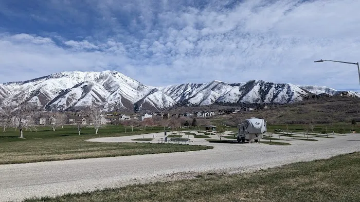 Gladstan RV Park 0