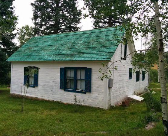GOOSEBERRY ADMIN SITE CABINS