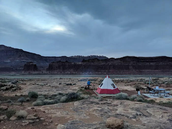 Hite Marina Campground 7
