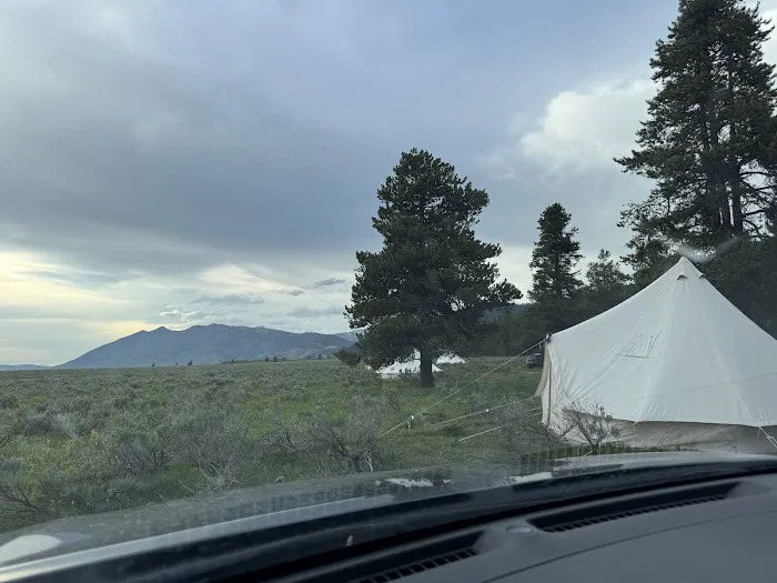Wander Camp Yellowstone 1