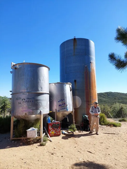 Mike's Place for PCT hikers 3