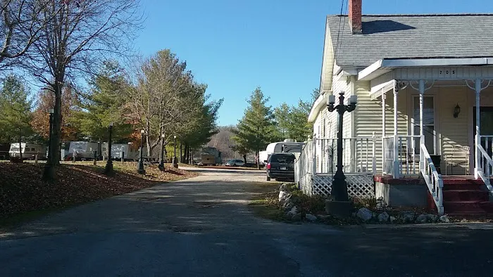 Grand Trails RV Park 4