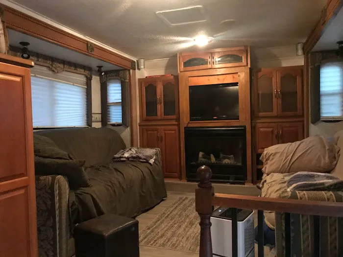 Hollow Mountain RV and ATV Campground 8