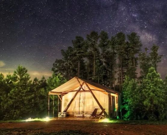 Nine Pines Retreats