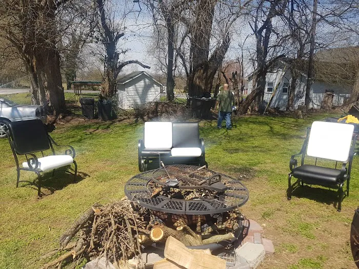 Country Court Campground 4