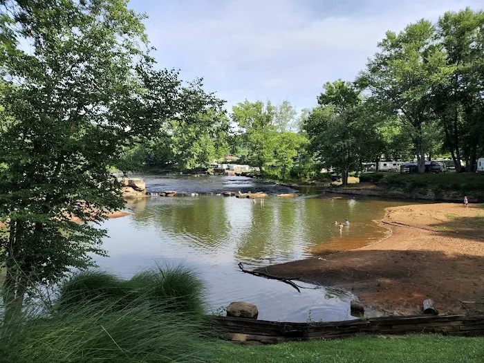 The Falls Campground 5