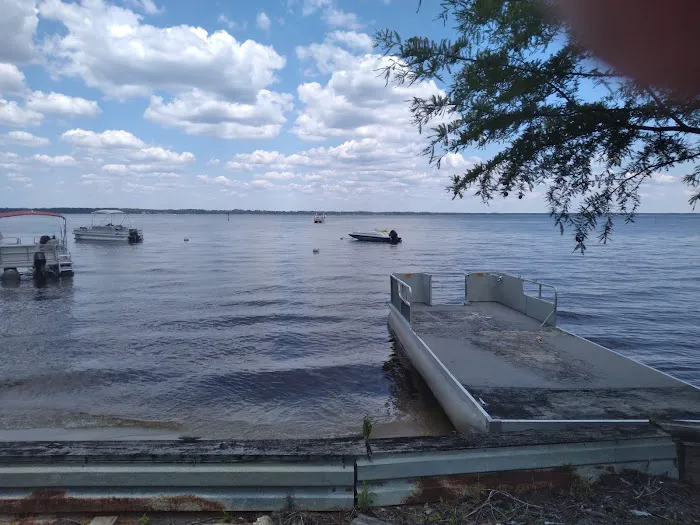 Lake Waccamaw Campground INC 6