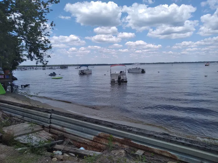 Lake Waccamaw Campground INC 4