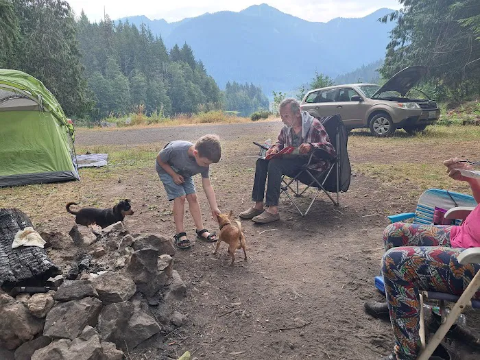 Depression Lake Campground 7