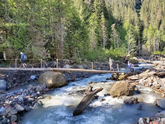 Mazama Camp Shelter 4