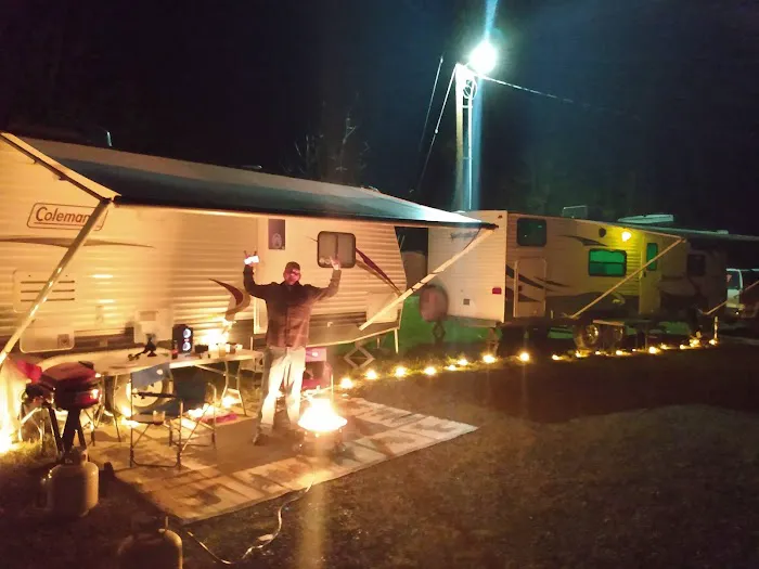 Harts Lake Resort & RV Park LLC 0