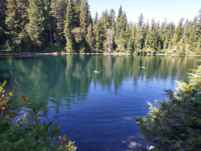 Golden Lakes Camp 5