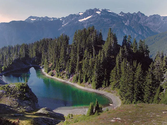 Lake Beauty 0