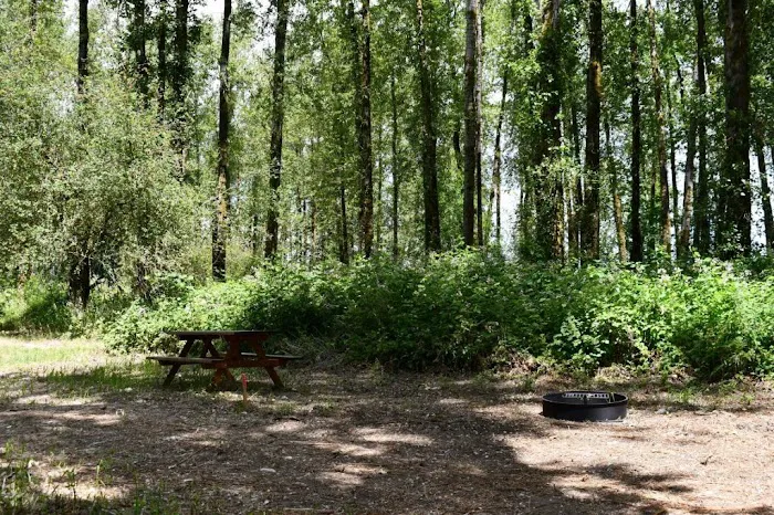 St. Helens - Sand Island Camp Ground 0