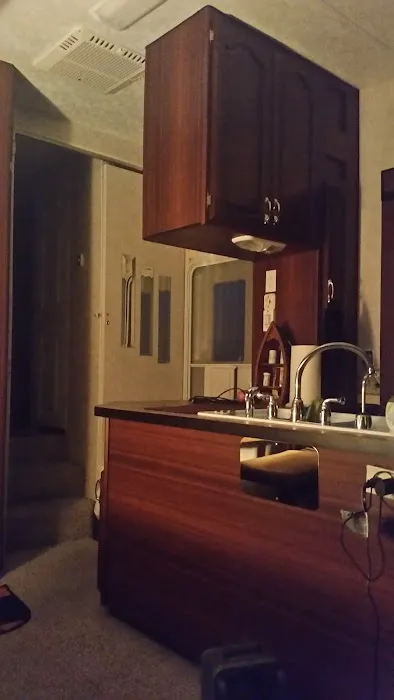 Crow's Nest RV Parkbeach 2