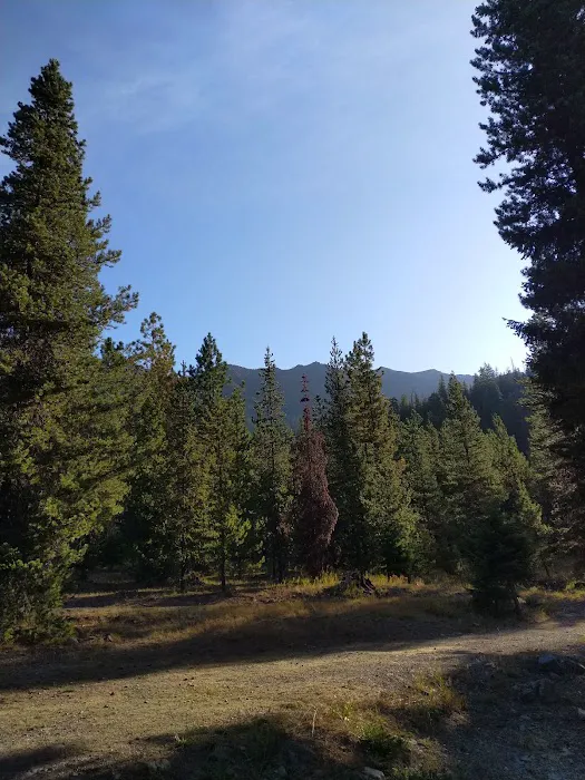 De Roux Campground 0