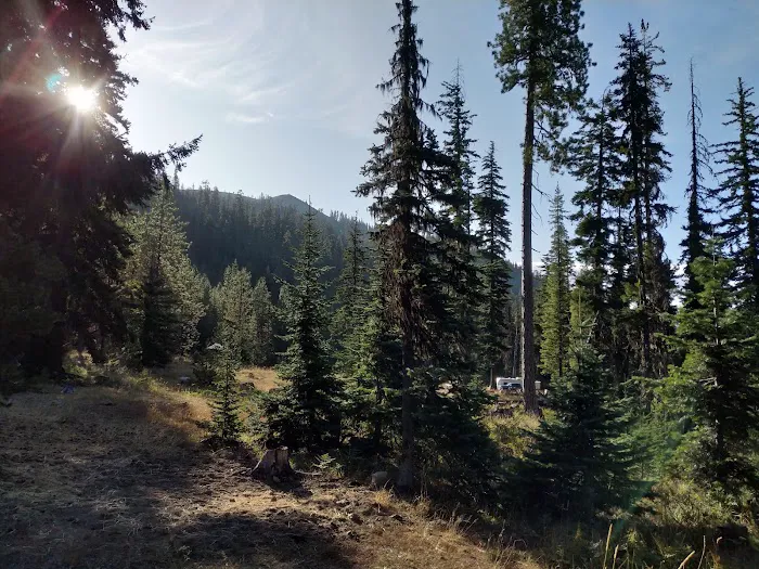 De Roux Campground 1