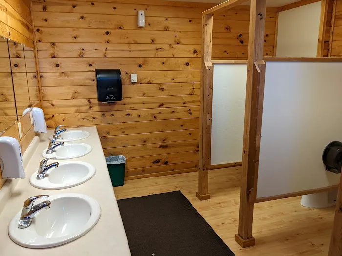 Heartland RV Park & Cabins 1