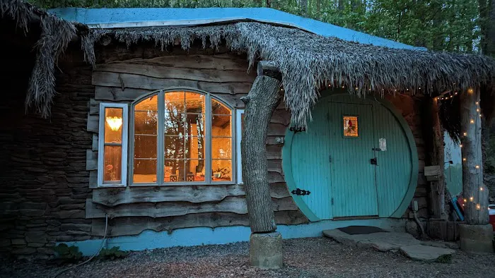 The Treehouse Camp At Maple Tree LLC 1