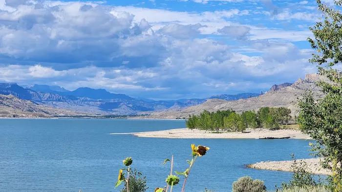 Lake Shore Campground 0