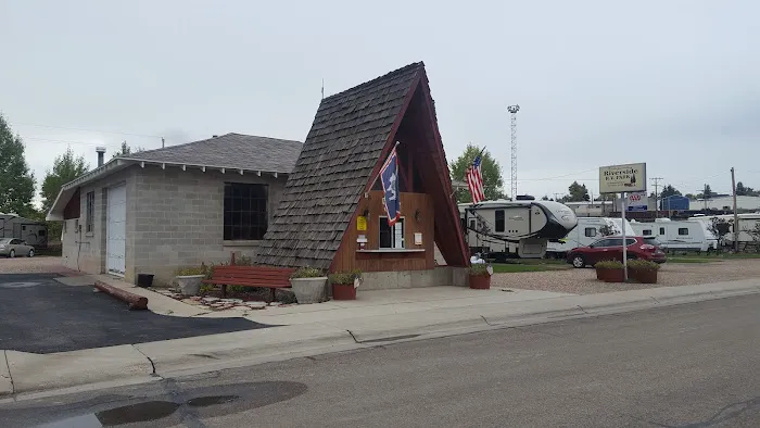 Riverside RV Park 4