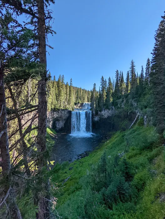 Colonnade Falls 5