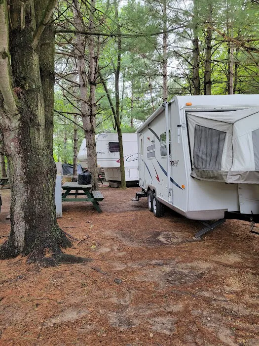 Ma's Irvington Campground and Rentals LLC 2