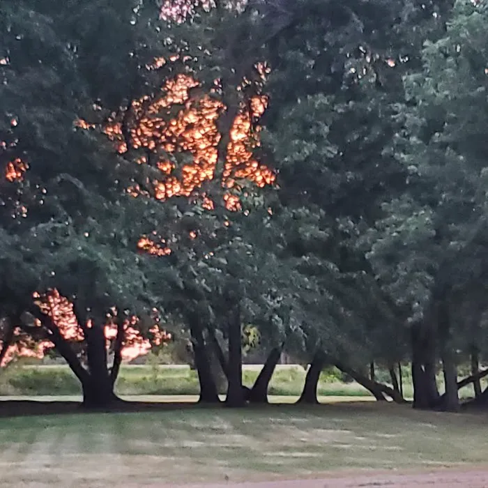 Outdoors Inn Campground 8