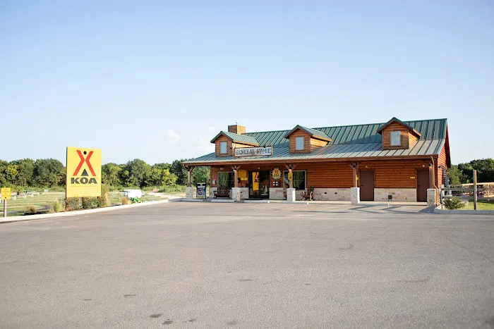 Canton KOA Holiday 5