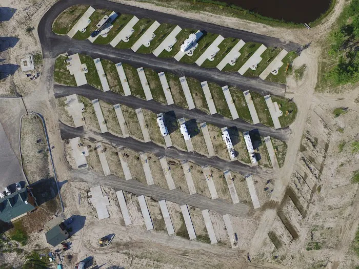 Canton KOA Holiday 8