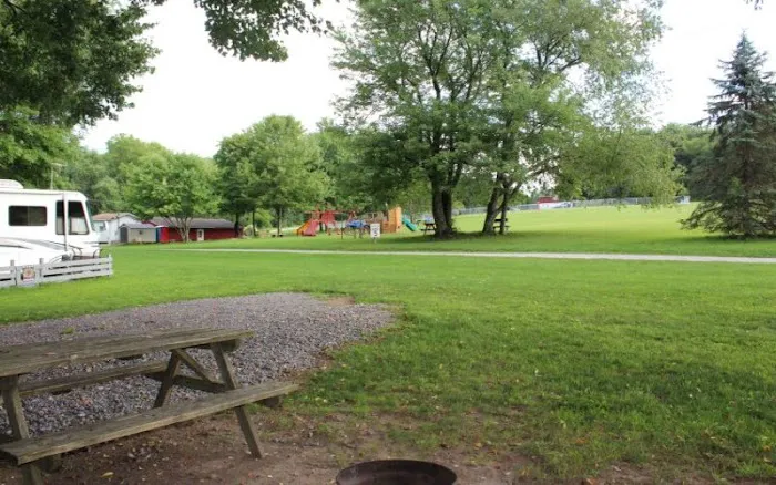 Lake Arthur Family Campground 4