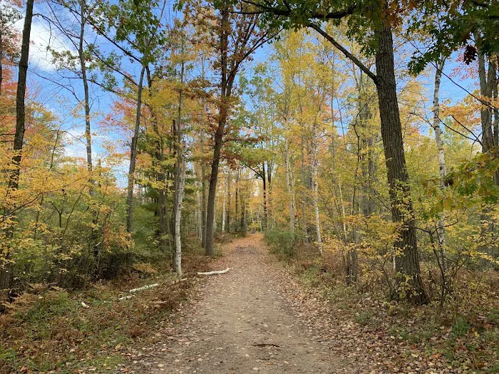 Warblers Cove Campground & RV Resorts 3