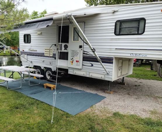 Camper's Cove RV Park & Canoe Livery